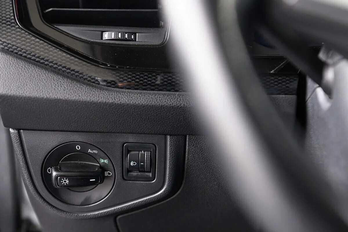 volkswagen-taigo-2023-gasolina-999cc
