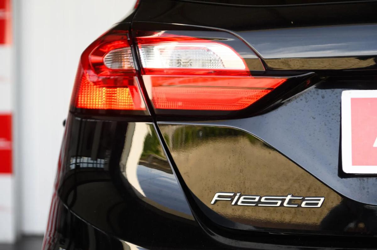 ford-fiesta-2023-gasolina-998cc