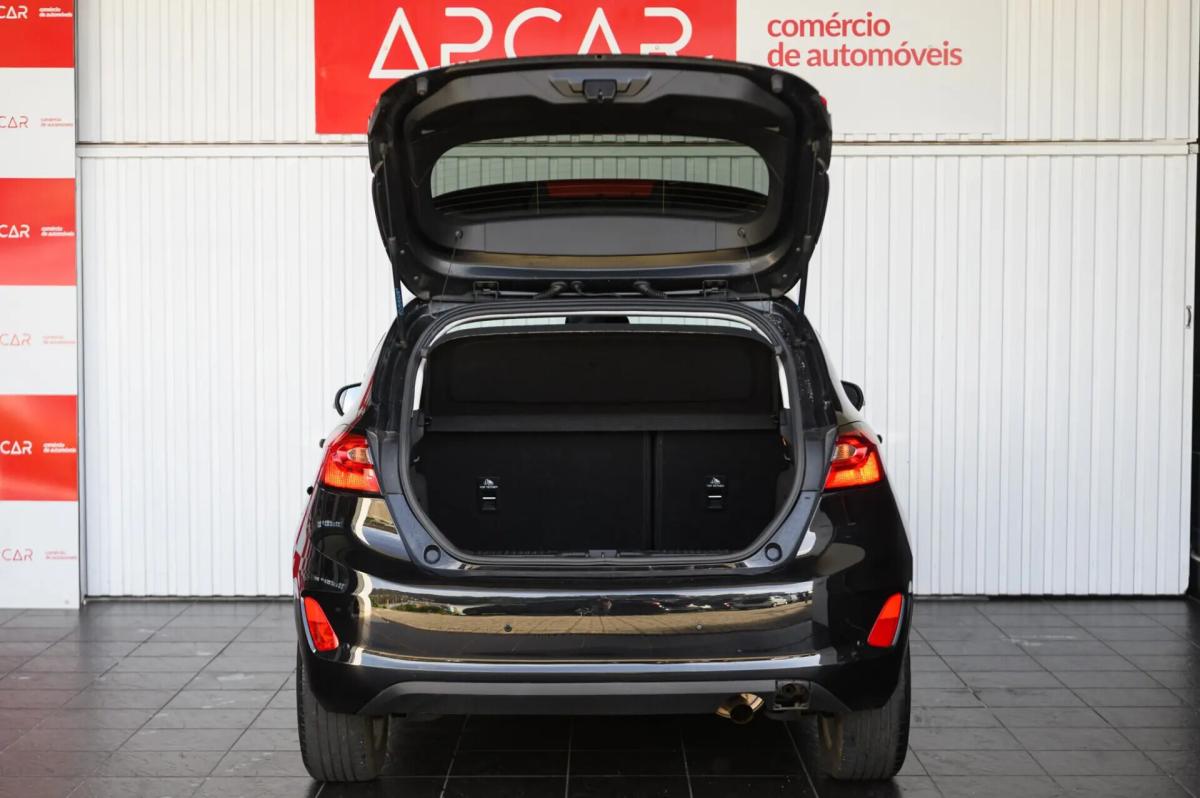 ford-fiesta-2023-gasolina-998cc