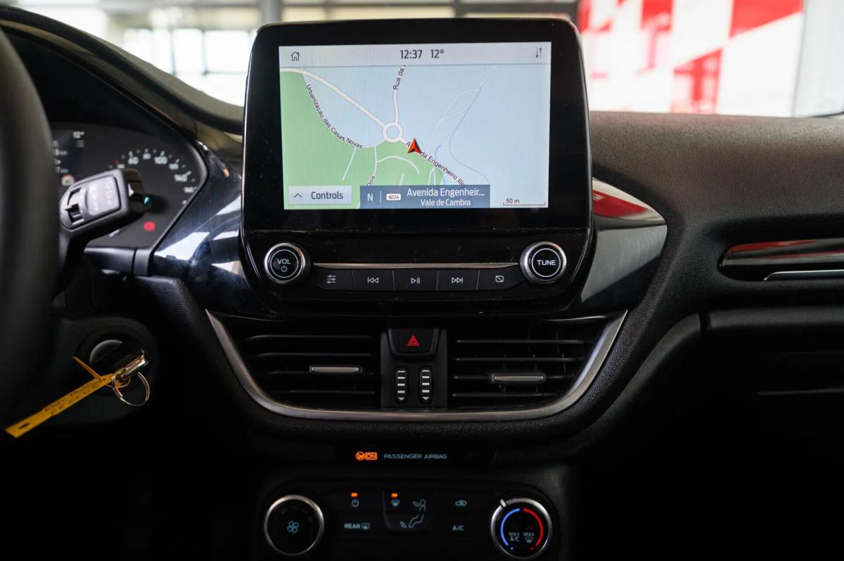 ford-fiesta-2023-gasolina-998cc