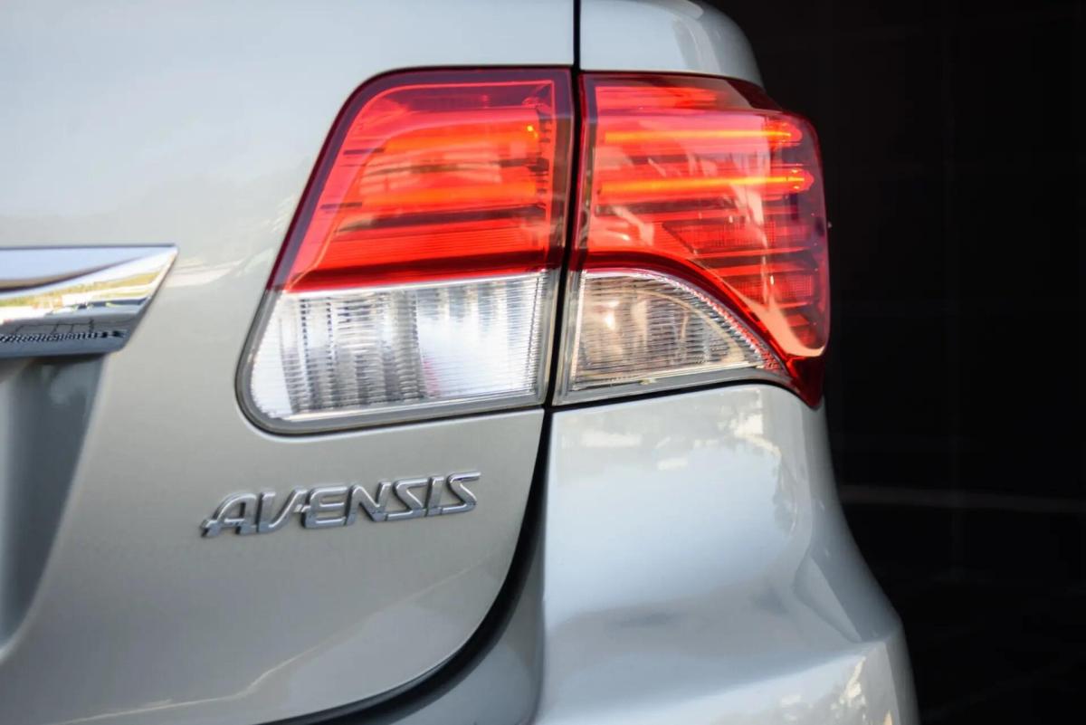 toyota-avensis-2012-diesel-1998cc