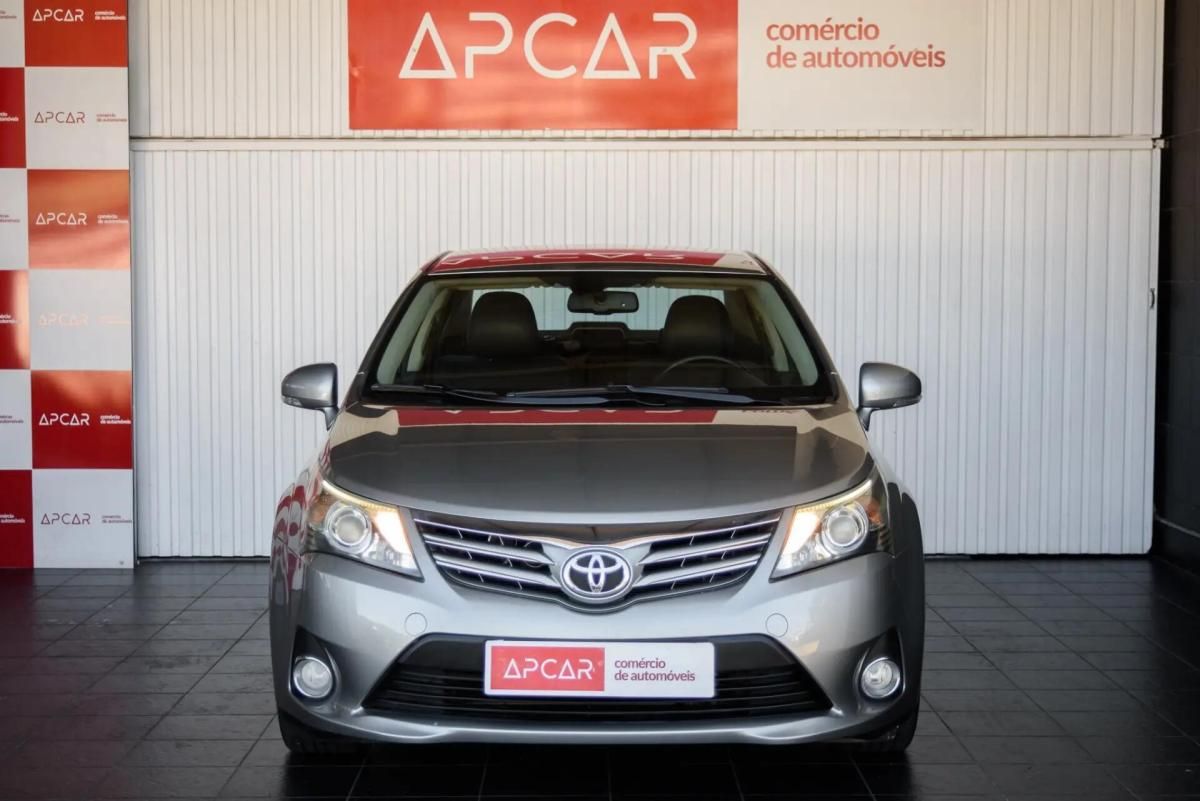 toyota-avensis-2012-diesel-1998cc