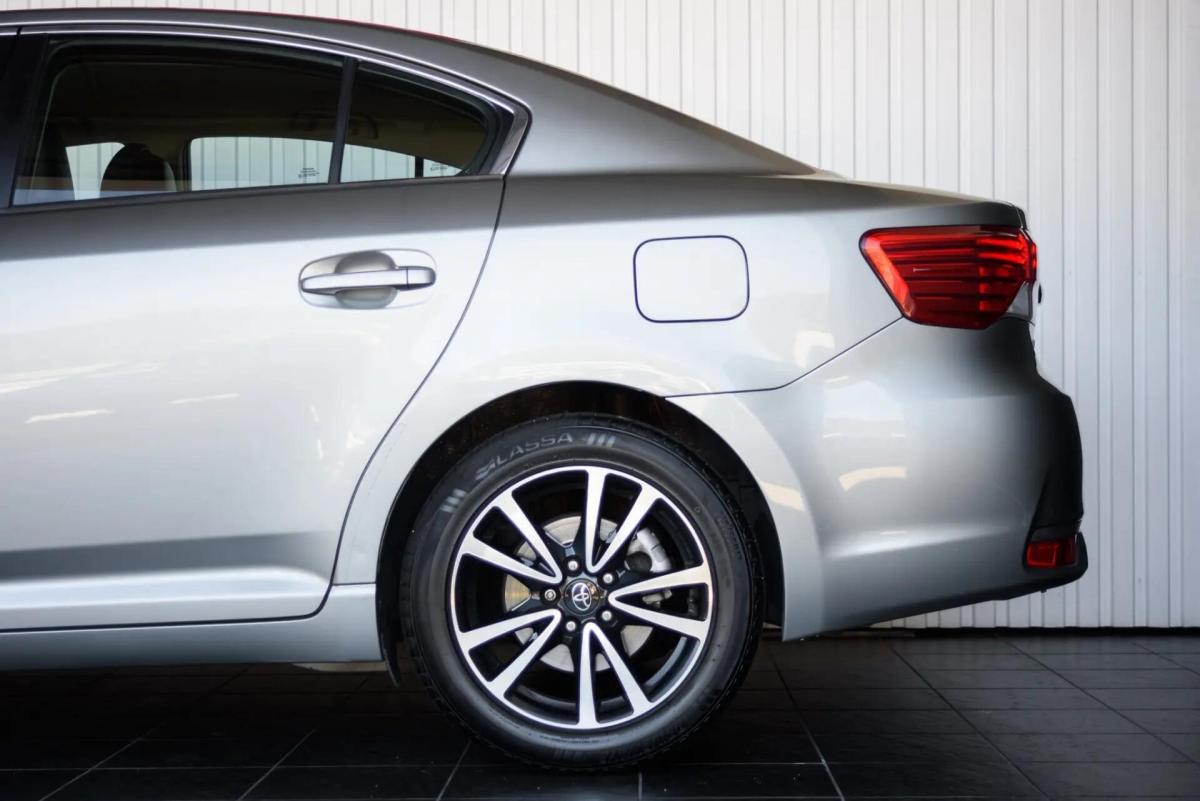 toyota-avensis-2012-diesel-1998cc