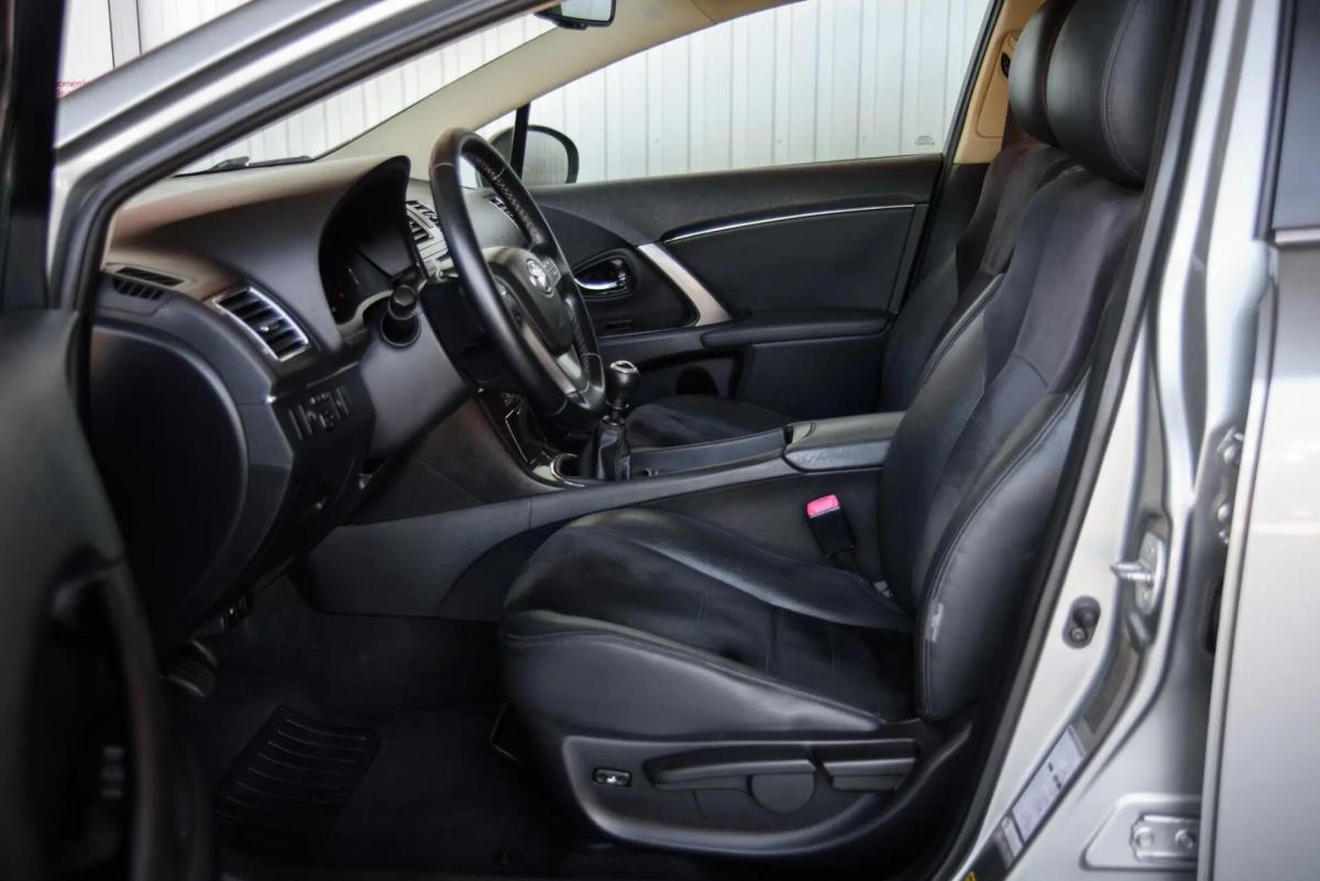 toyota-avensis-2012-diesel-1998cc
