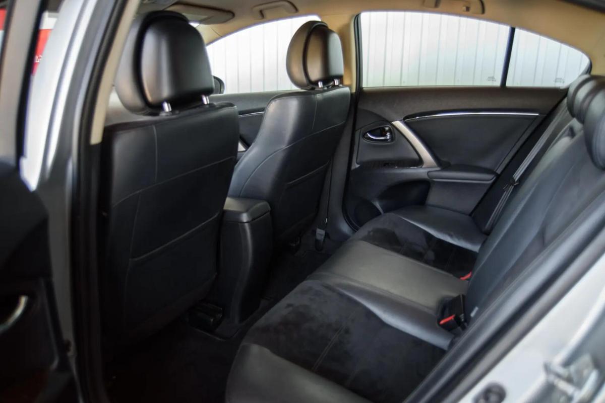 toyota-avensis-2012-diesel-1998cc