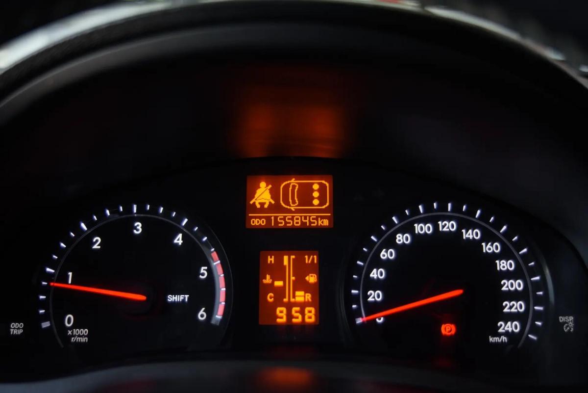 toyota-avensis-2012-diesel-1998cc