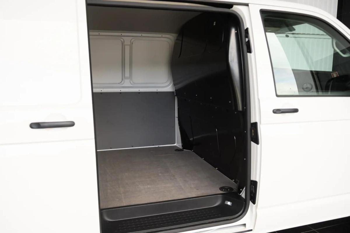 volkswagen-transporter-2022-eletrico-0cc