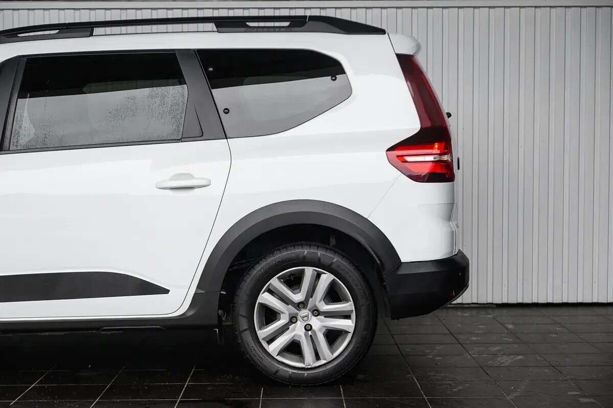 dacia-jogger-2023-gpl-999cc
