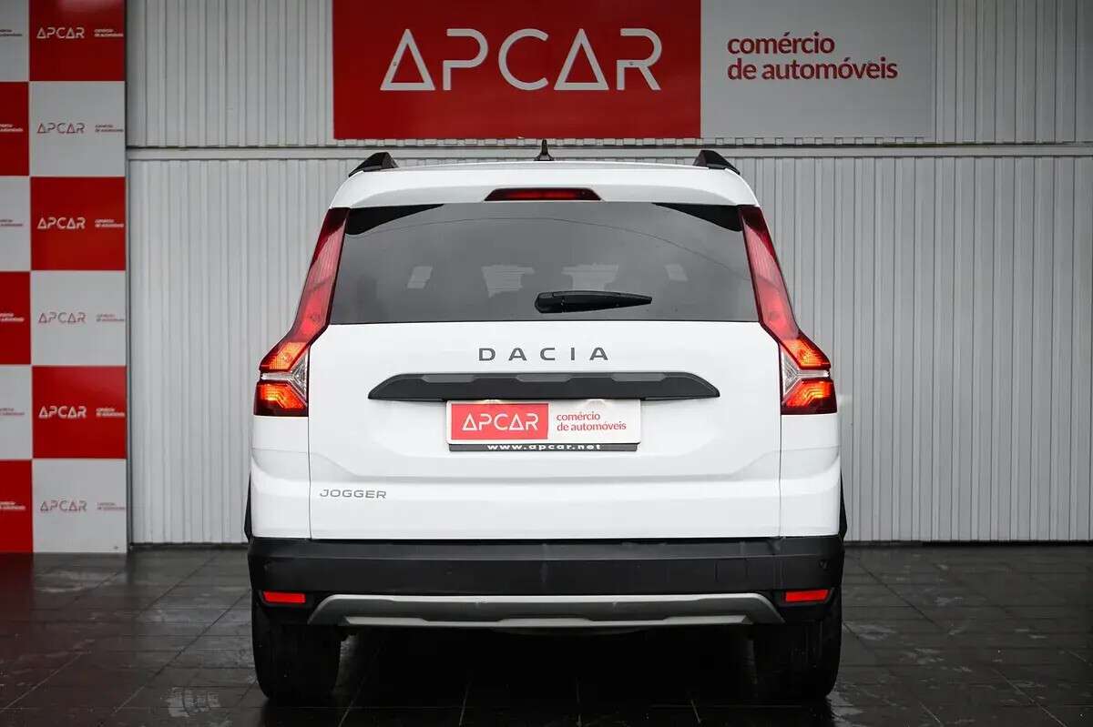 dacia-jogger-2023-gpl-999cc