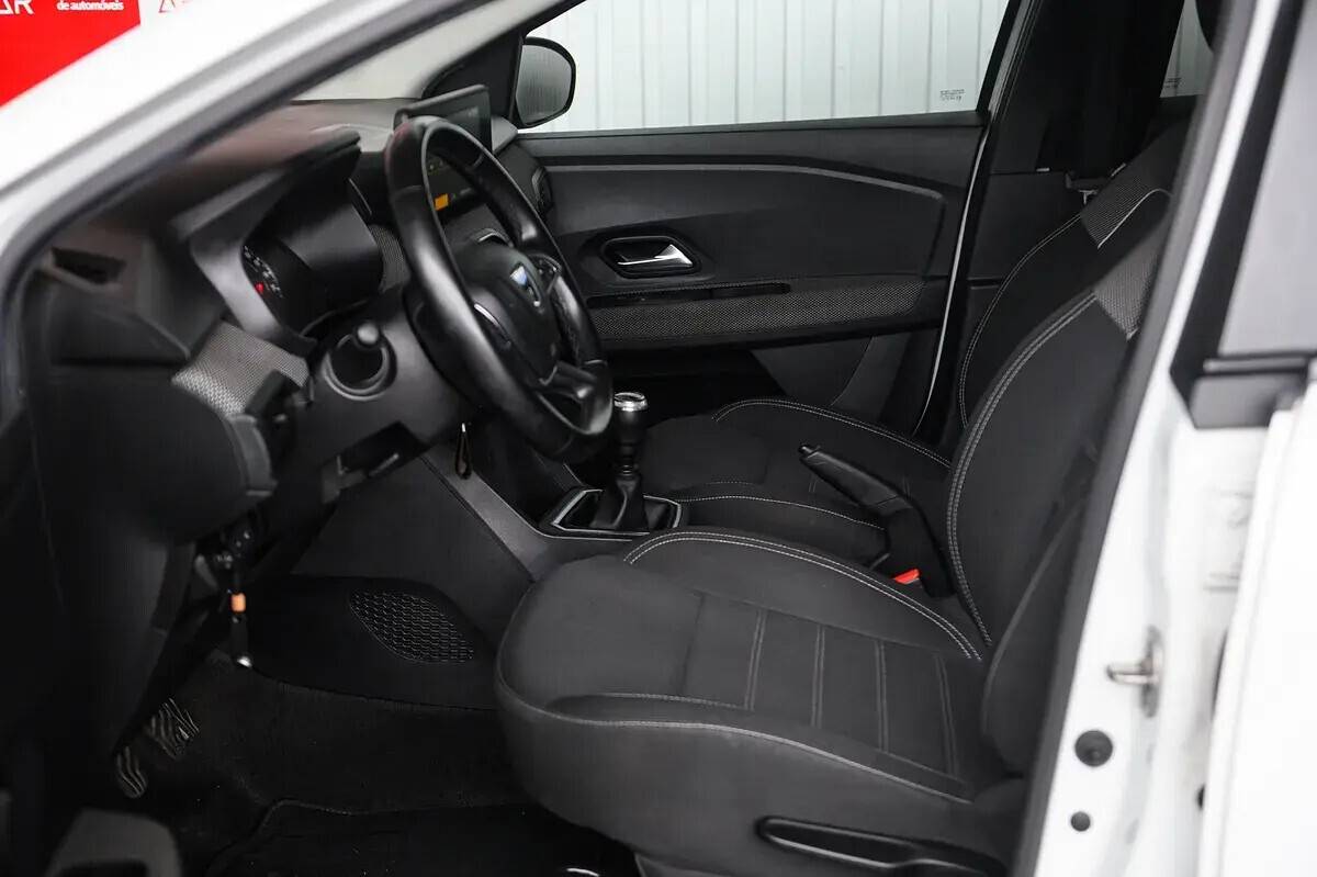 dacia-jogger-2023-gpl-999cc