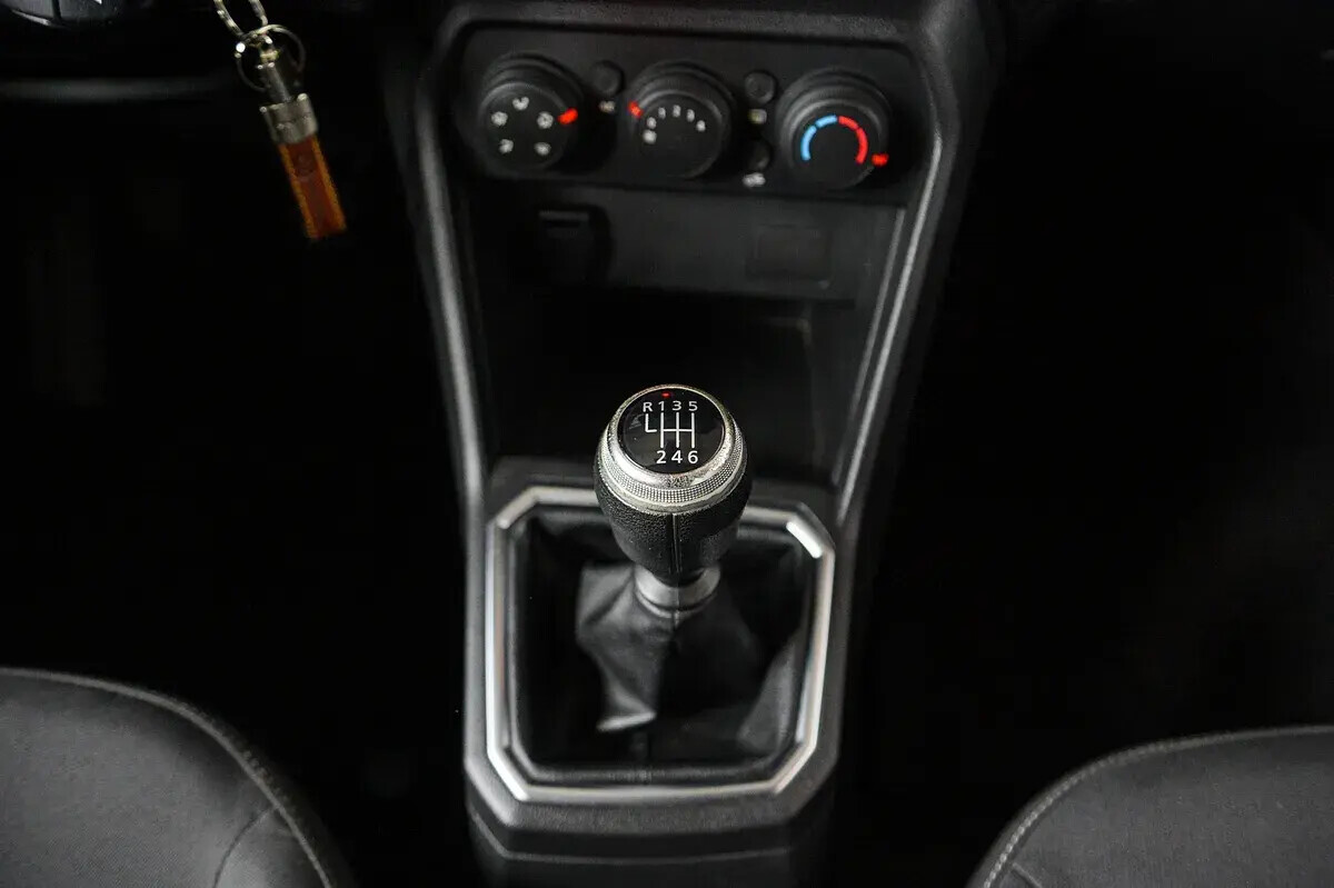 dacia-jogger-2023-gpl-999cc