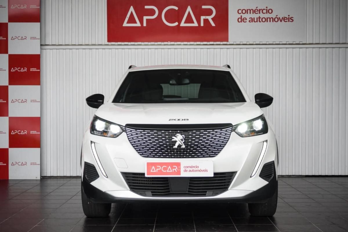 peugeot-2008-2023-gasolina-1199cc