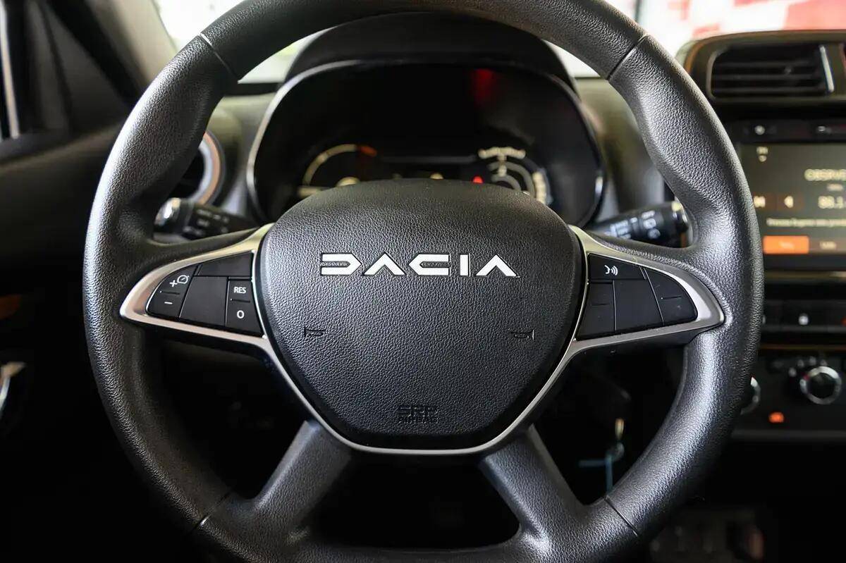 dacia-spring-2023-eletrico-0cc