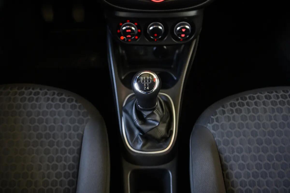 opel-corsa-2019-gasolina-1229cc