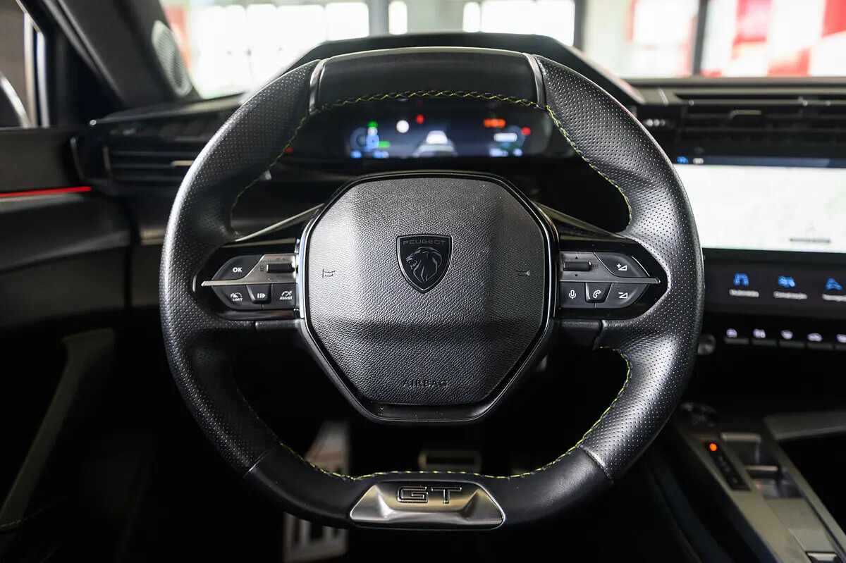 peugeot-308-2024-hibrido-a-gasolina-1598cc