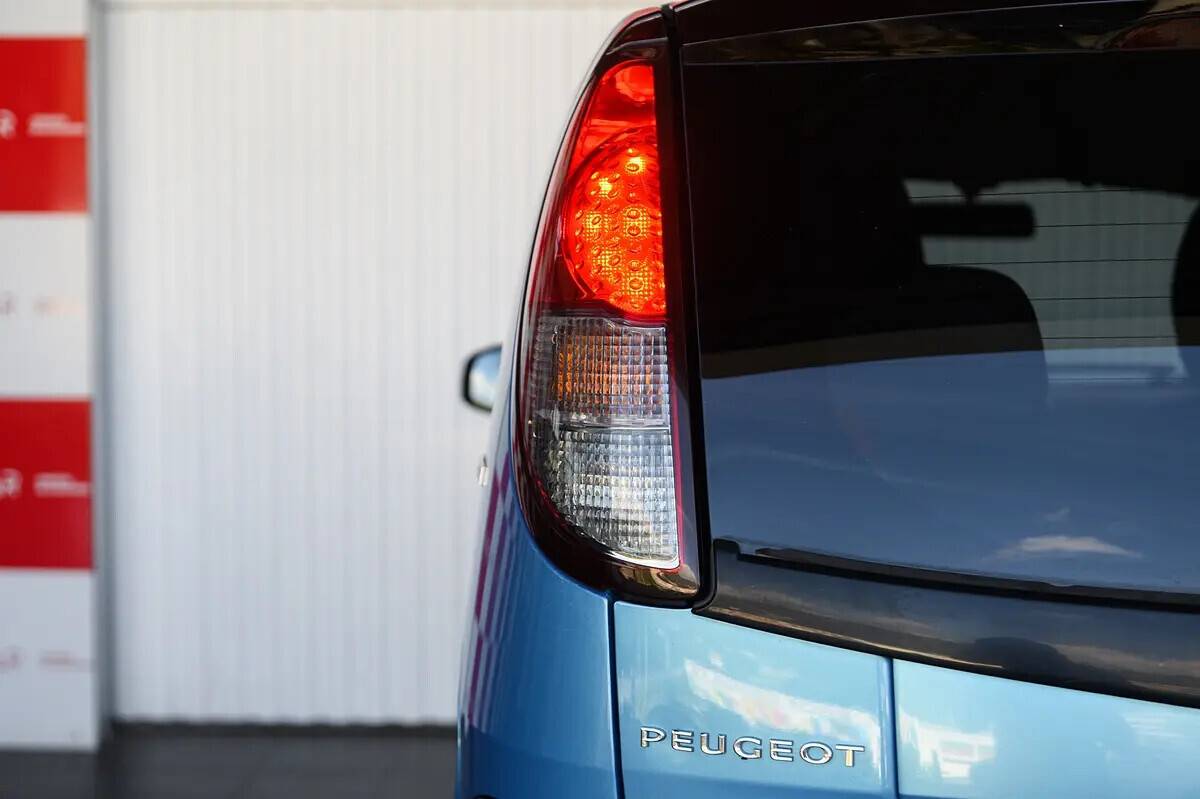 peugeot-ion-2016-eletrico-0cc