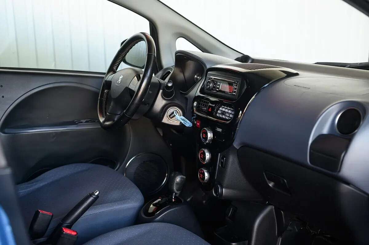 peugeot-ion-2016-eletrico-0cc