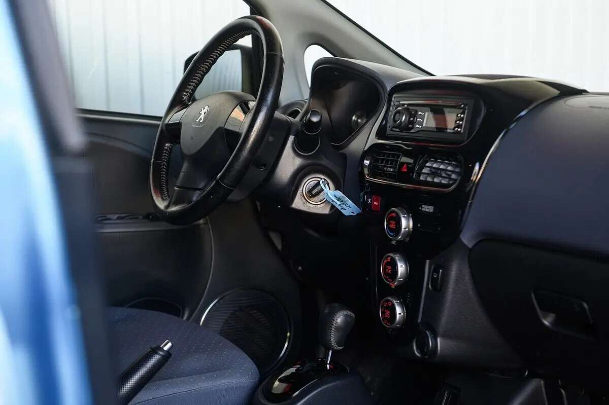peugeot-ion-2016-eletrico-0cc