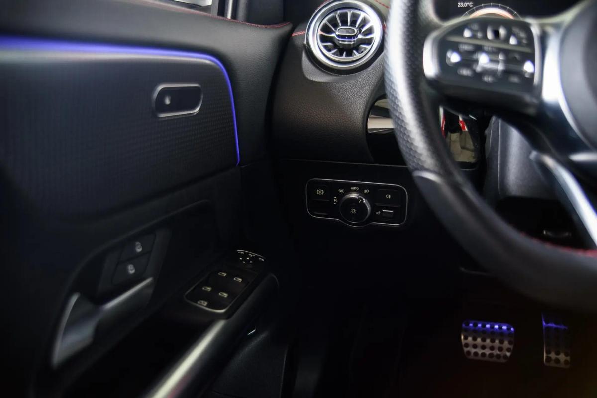 mercedes-benz-eqa-300-4matic-2022-eletrico-0cc
