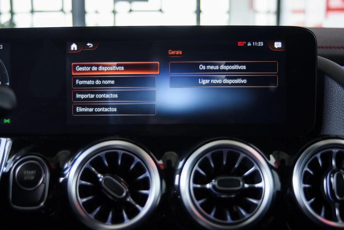 mercedes-benz-eqa-300-4matic-2022-eletrico-0cc