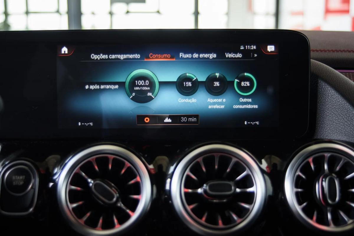 mercedes-benz-eqa-300-4matic-2022-eletrico-0cc