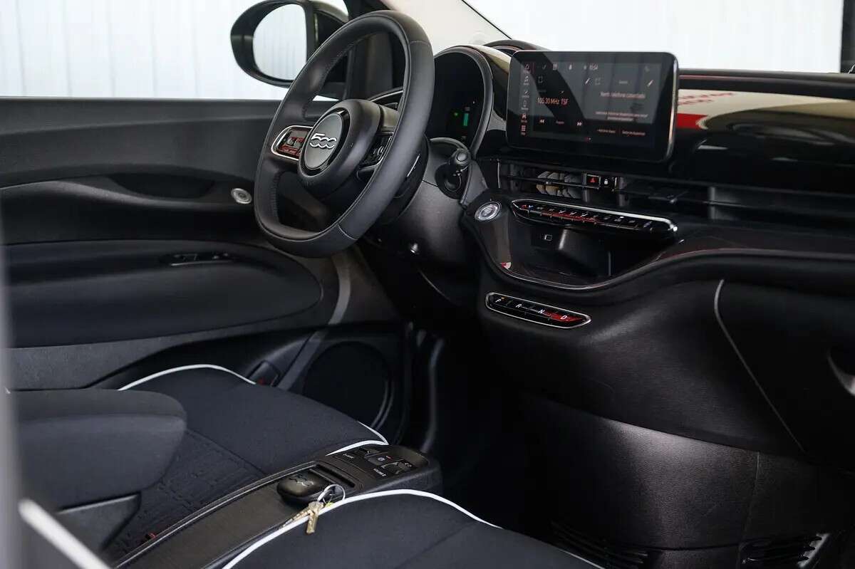 fiat-500e-2023-eletrico-0cc