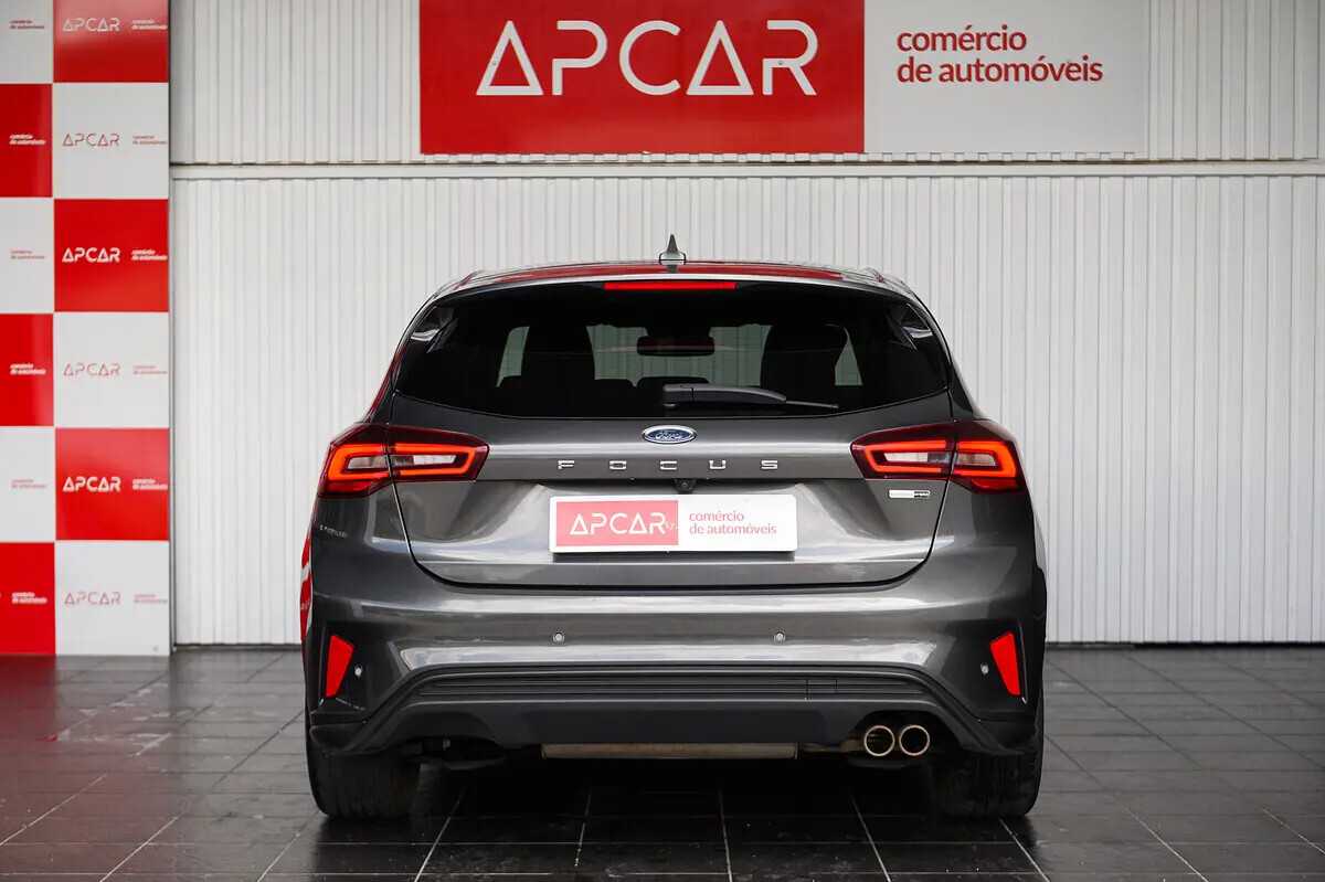 ford-focus-2023-gasolina-998cc