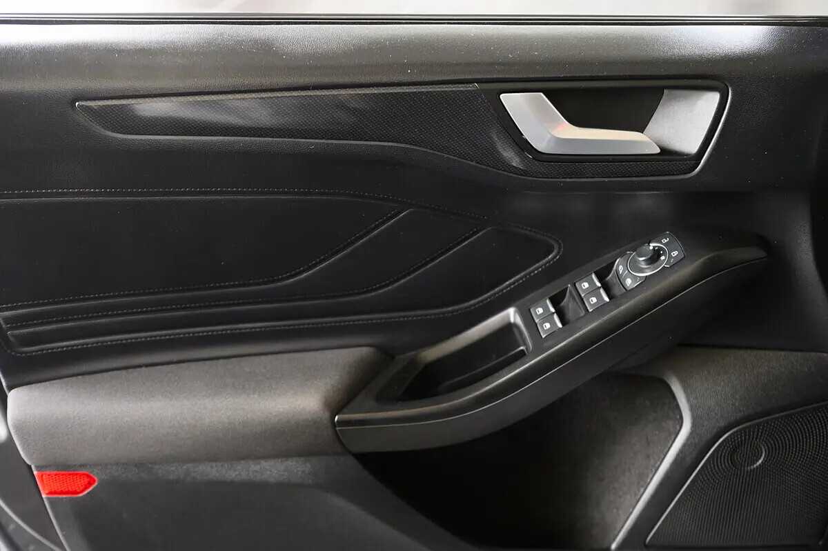 ford-focus-2023-gasolina-998cc