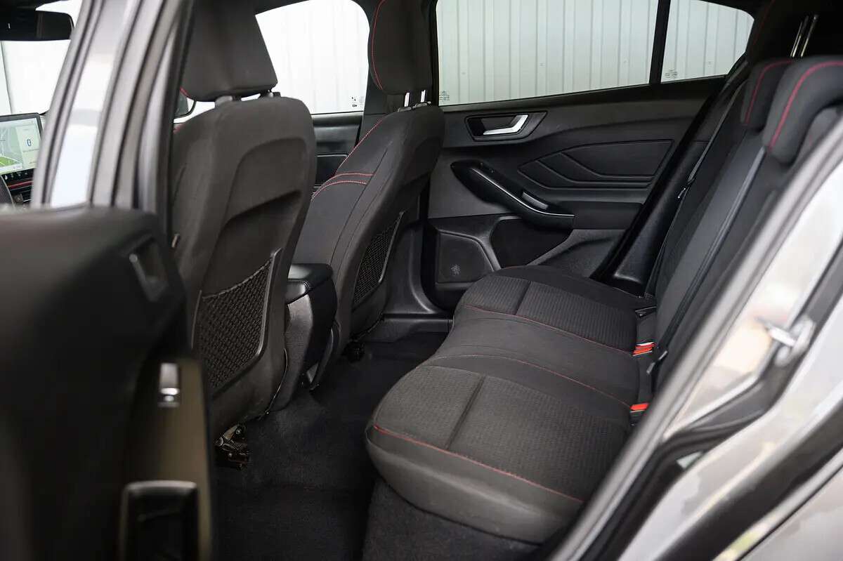 ford-focus-2023-gasolina-998cc