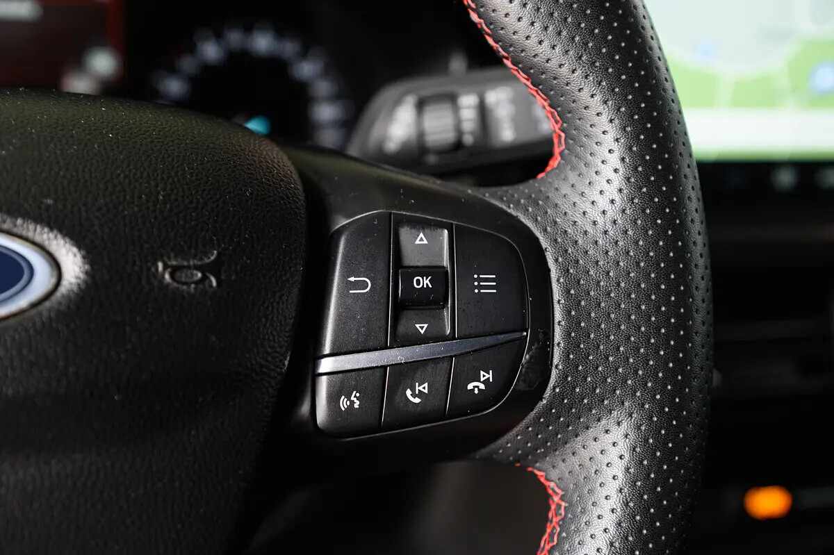 ford-focus-2023-gasolina-998cc