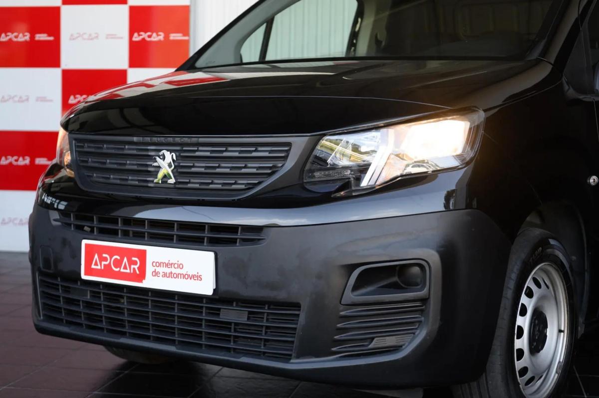 peugeot-partner-2021-diesel-1499cc