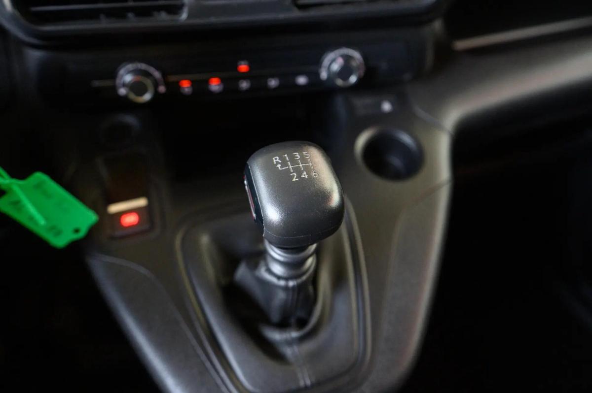 peugeot-partner-2021-diesel-1499cc
