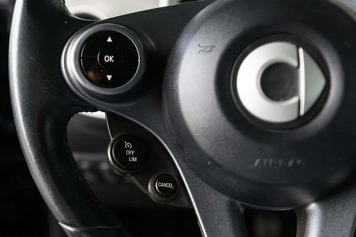 smart-forfour-2015-gasolina-999cc