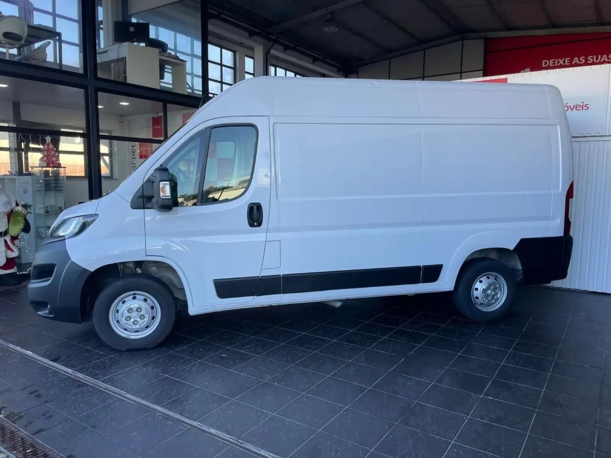 peugeot-boxer-2022-diesel-2179cc