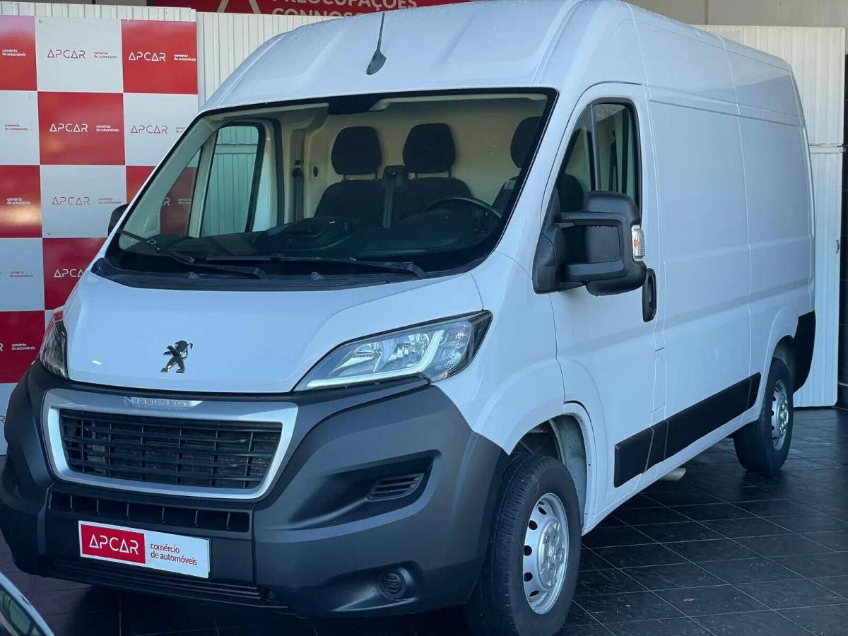 peugeot-boxer-2022-diesel-2179cc