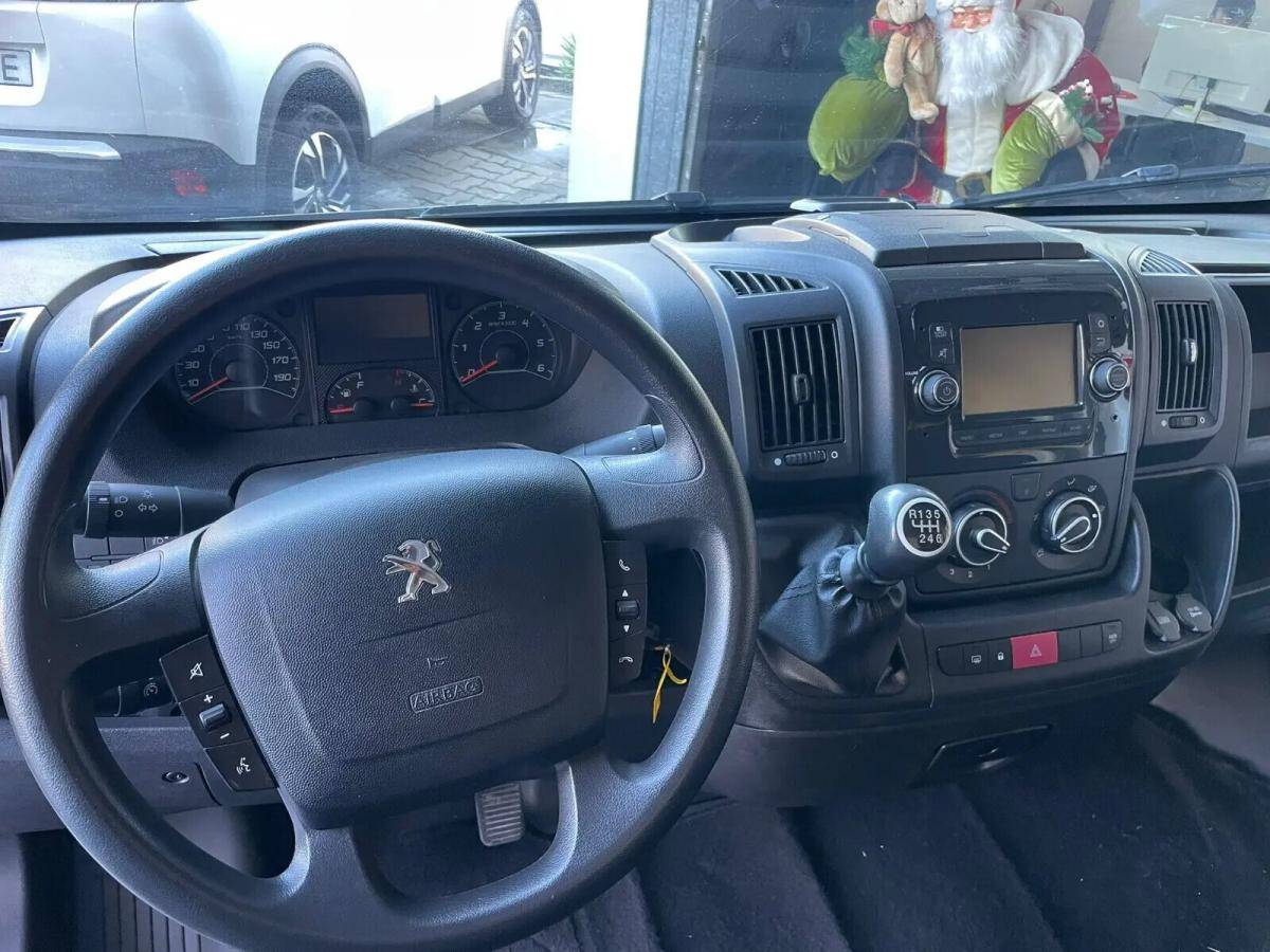 peugeot-boxer-2022-diesel-2179cc