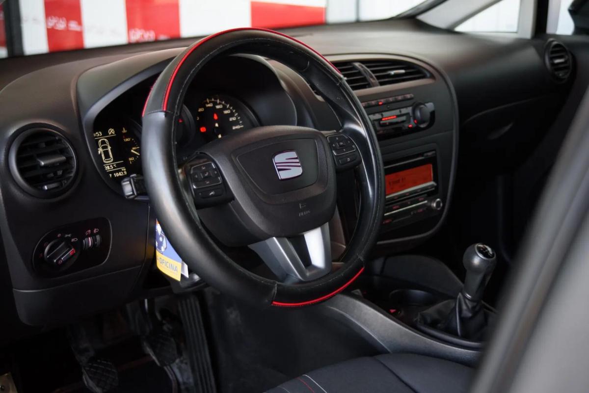 seat-leon-2011-gasolina-1197cc