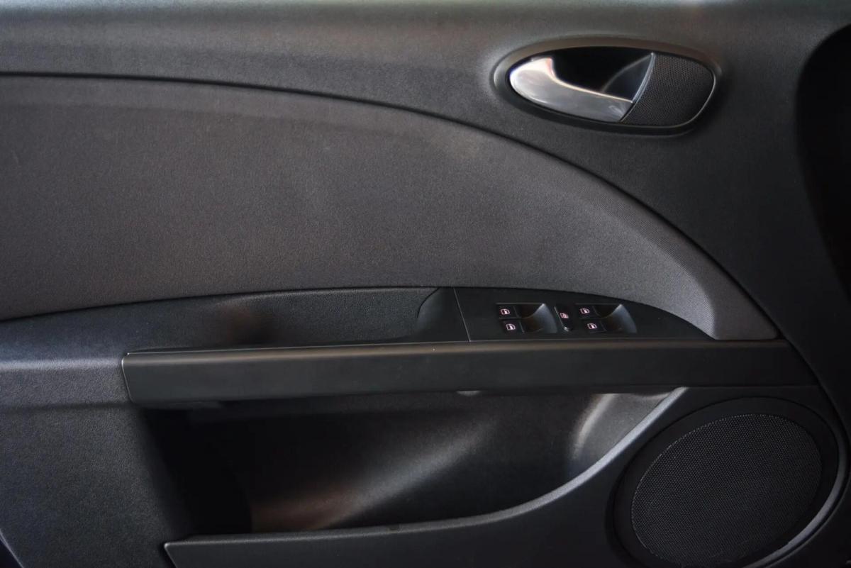 seat-leon-2011-gasolina-1197cc