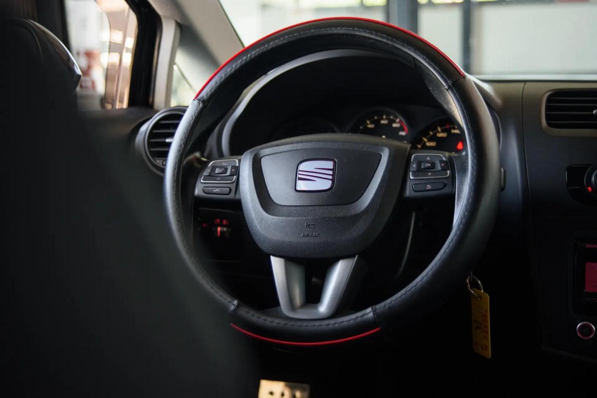 seat-leon-2011-gasolina-1197cc