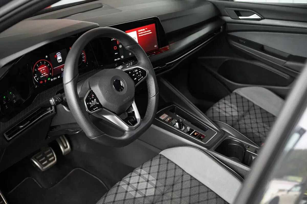 volkswagen-golf-2022-gasolina-1498cc
