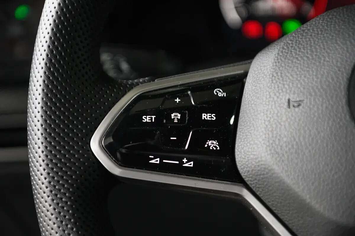 volkswagen-golf-2022-gasolina-1498cc