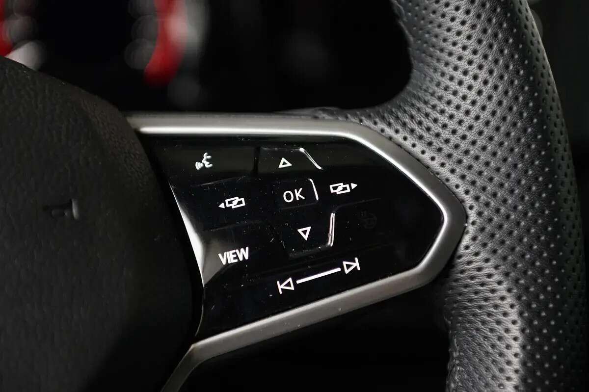 volkswagen-golf-2022-gasolina-1498cc