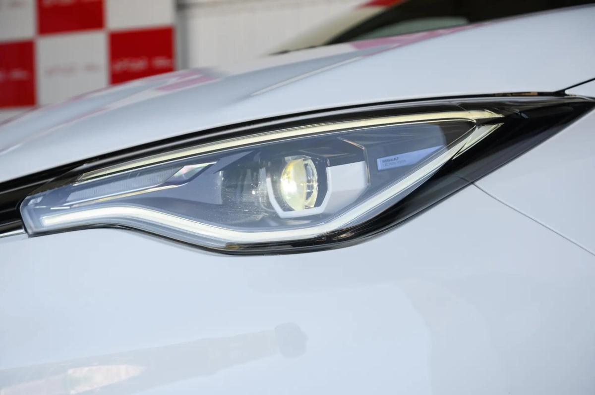 renault-zoe-2020-eletrico-0cc