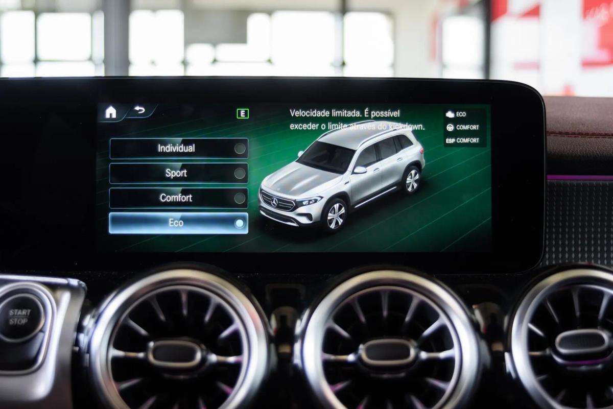 mercedes-benz-eqb-2022-eletrico-0cc