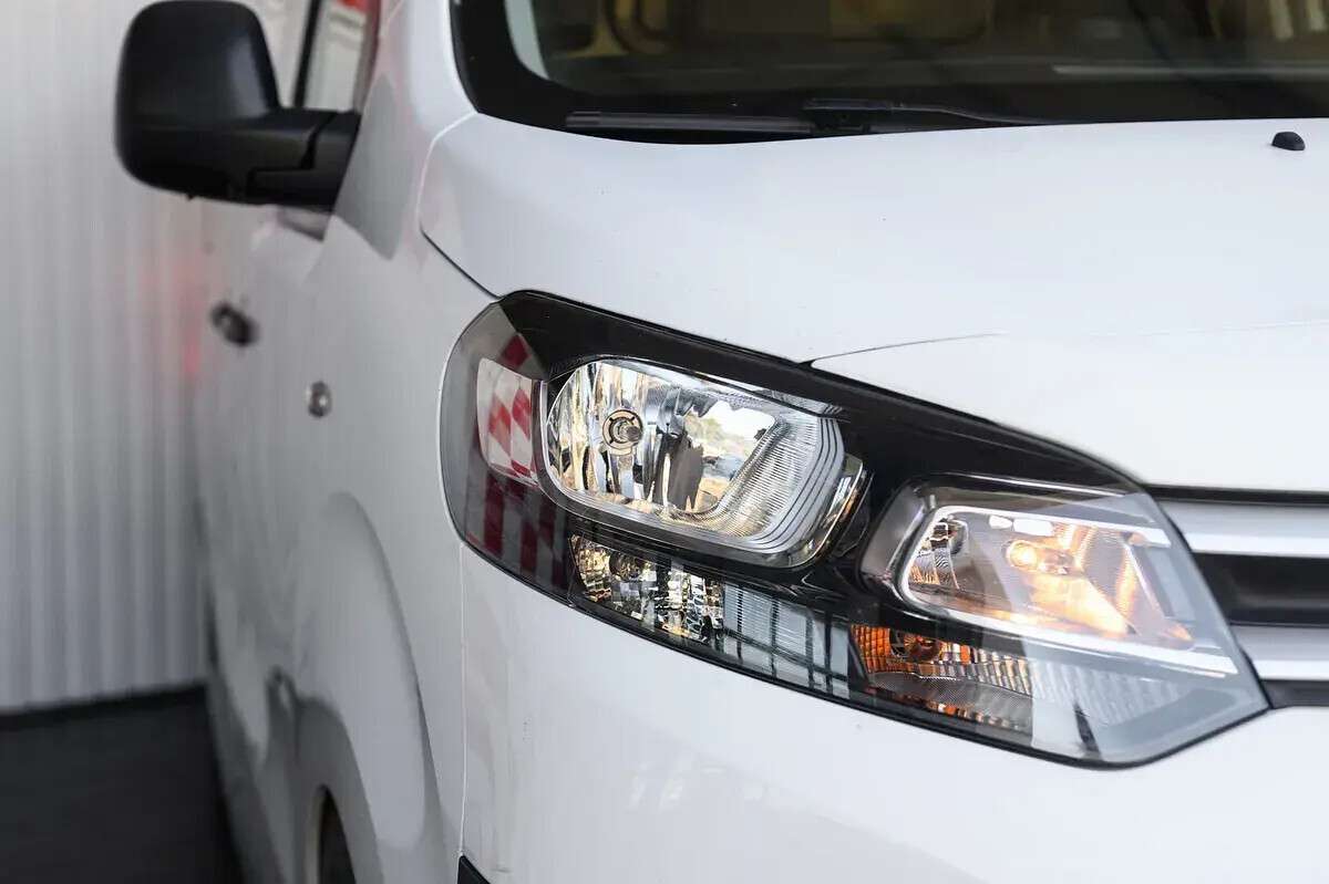 citroen-jumpy-2019-diesel-1997cc