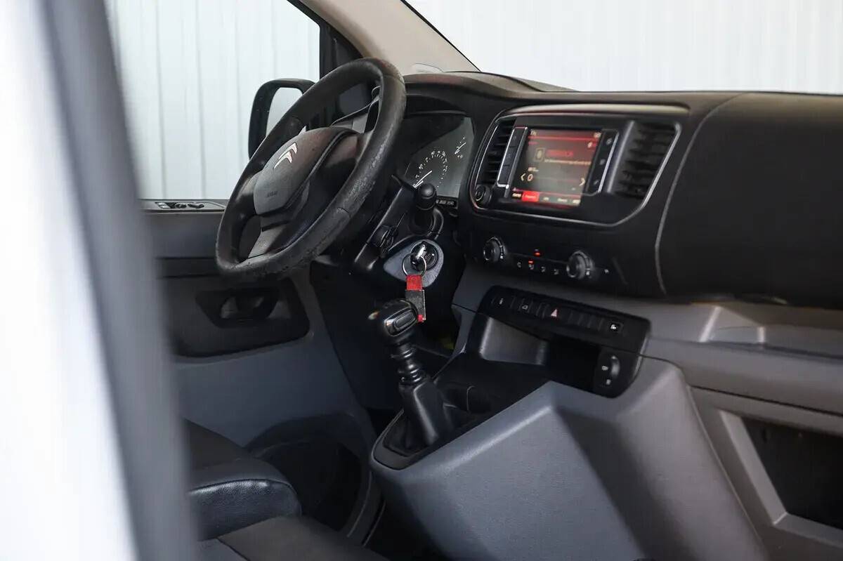 citroen-jumpy-2019-diesel-1997cc