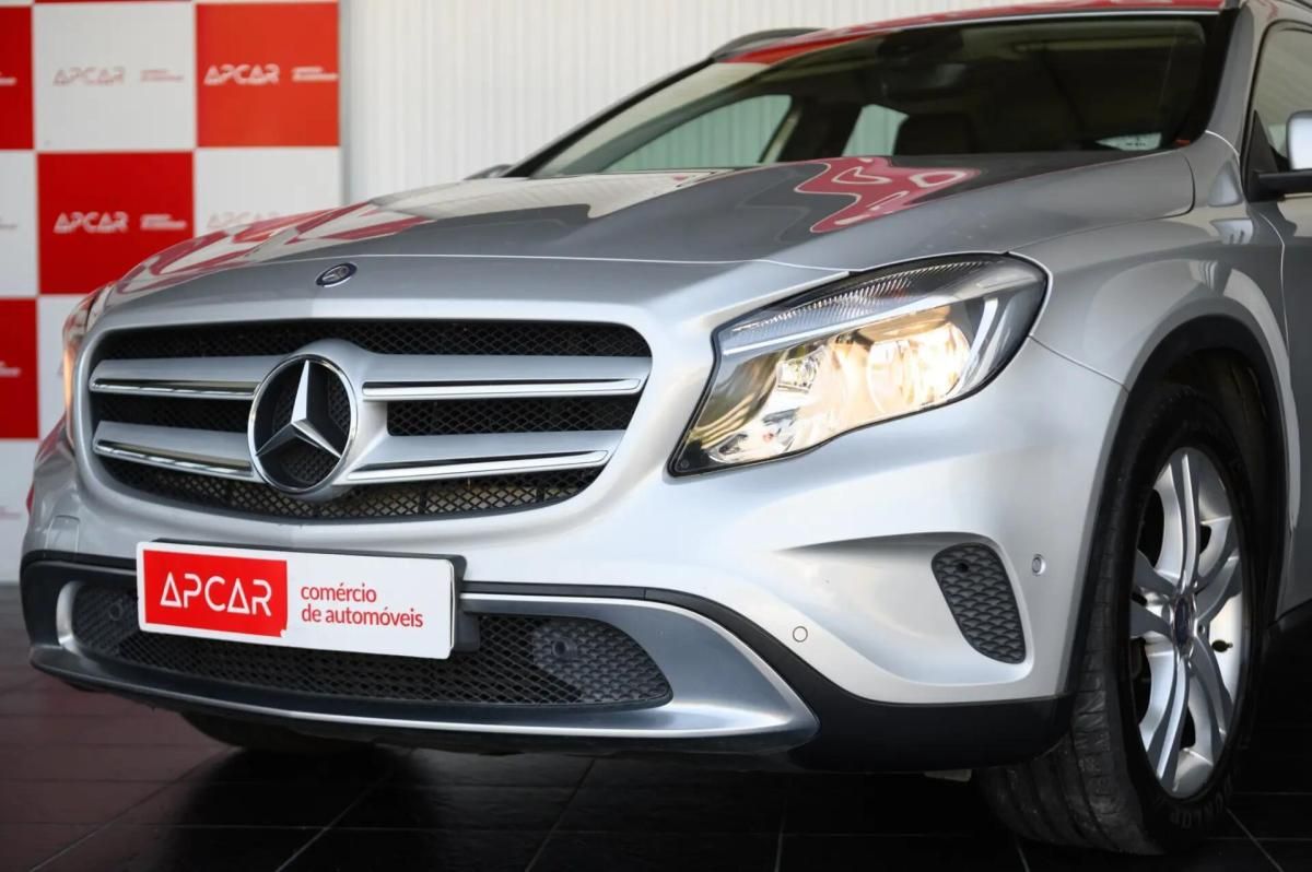 mercedes-benz-gla-200-cdi-2014-diesel-2143cc