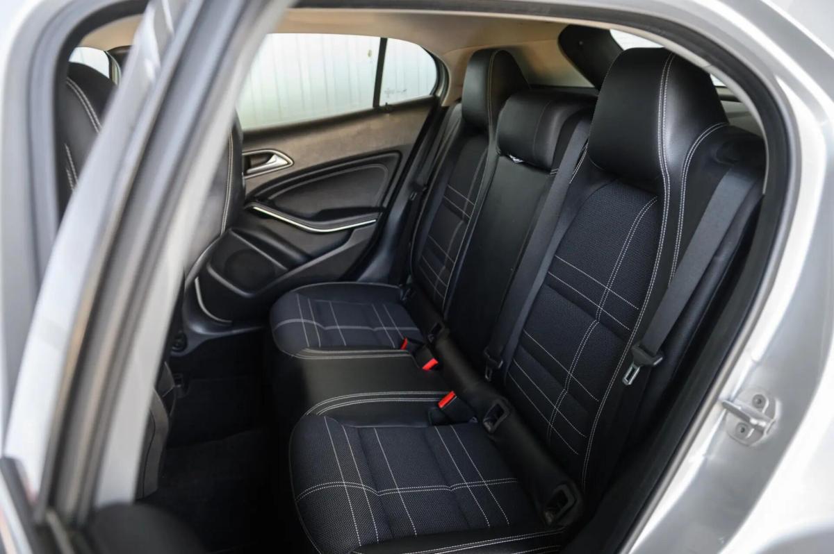 mercedes-benz-gla-200-cdi-2014-diesel-2143cc