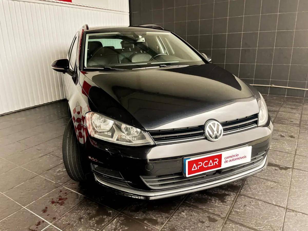 volkswagen-golf-variant-2015-diesel-1598cc