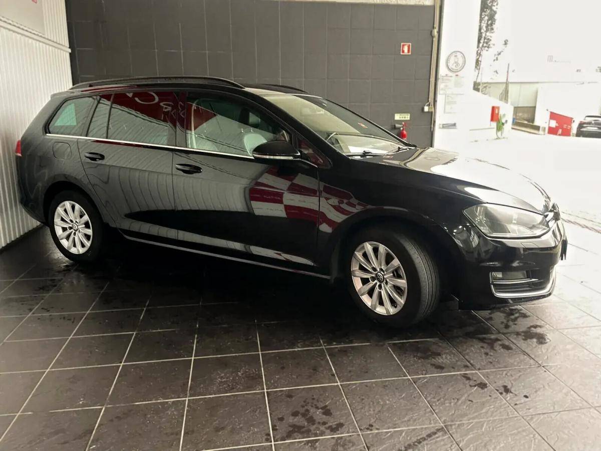 volkswagen-golf-variant-2015-diesel-1598cc